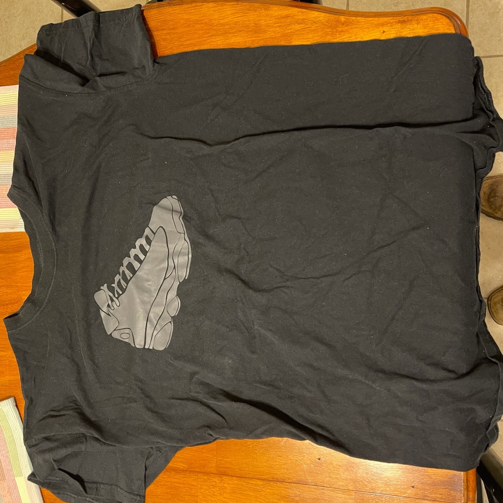 Lightly Worn Nike Sneakerhead tee Men’s 2XL